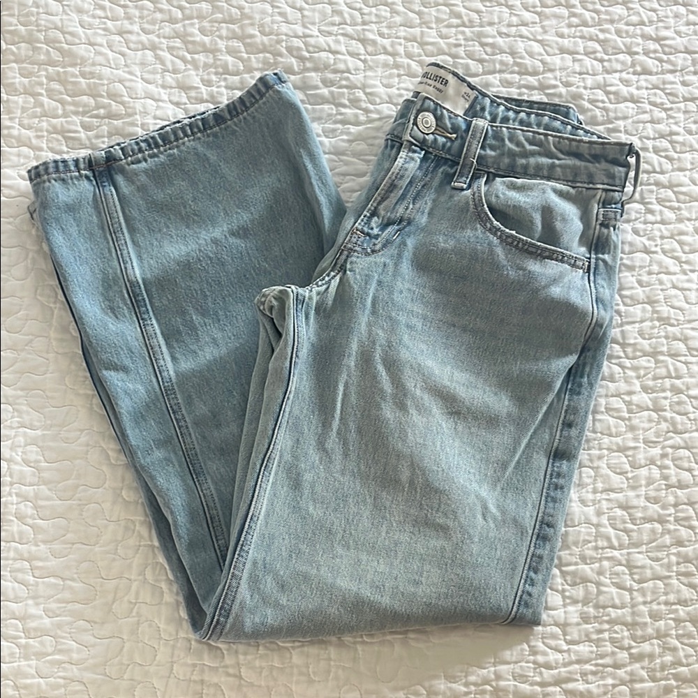 Hollister Low Rise Baggy Jeans